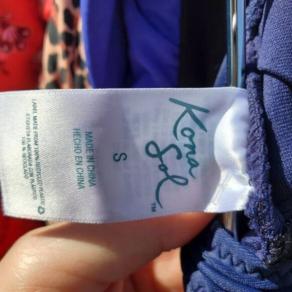 Kona Sol One Piece Swimsuit Navy Embroidered Plunge Bust Strappy Halter S New - Picture 8 of 8